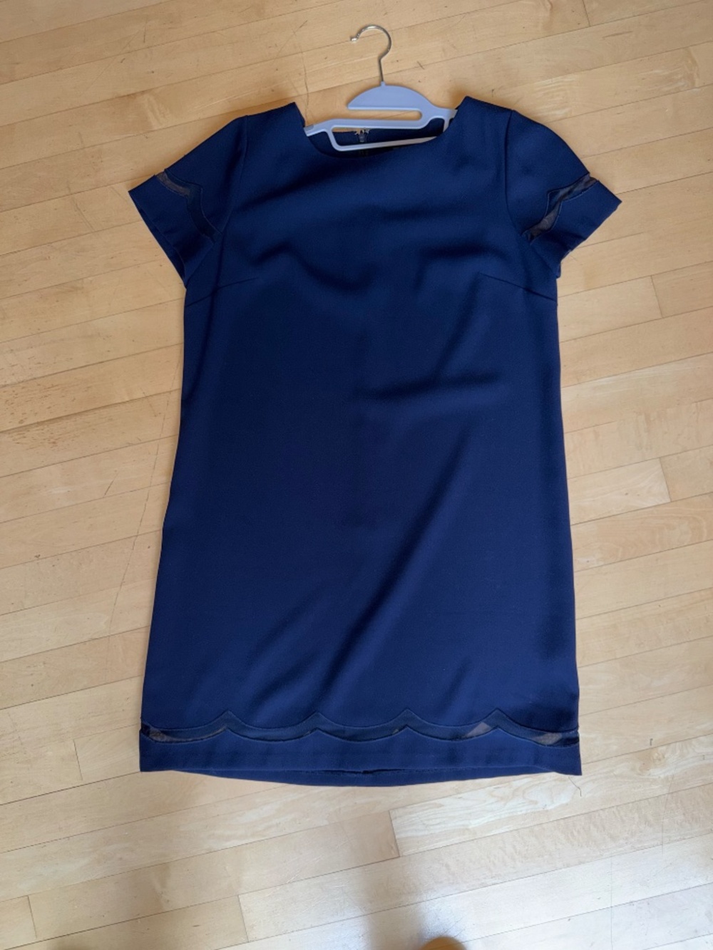 TAHARI Navy mesh panel sleeve dress, 6P, GL1368 - Picture 5 of 5